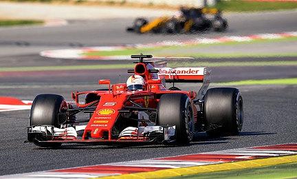 《堡垒之夜》宣布经典动画《飞出个未来》联动